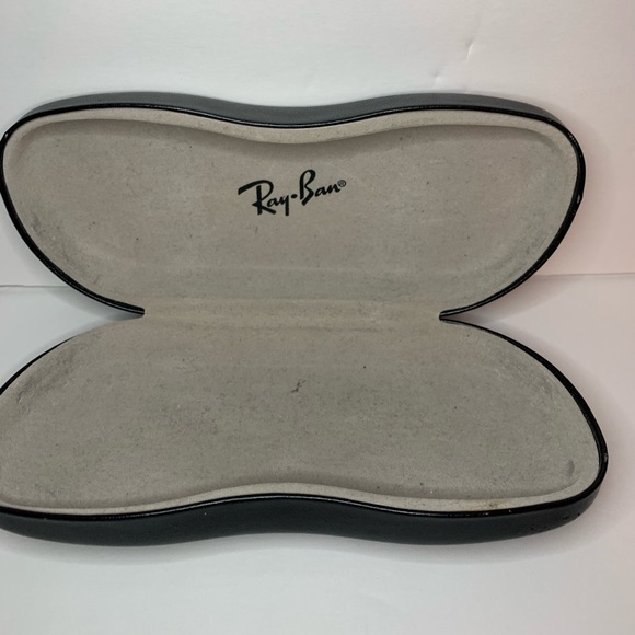 Ray Ban Prescription Frames and Case - Picture 2 of 8